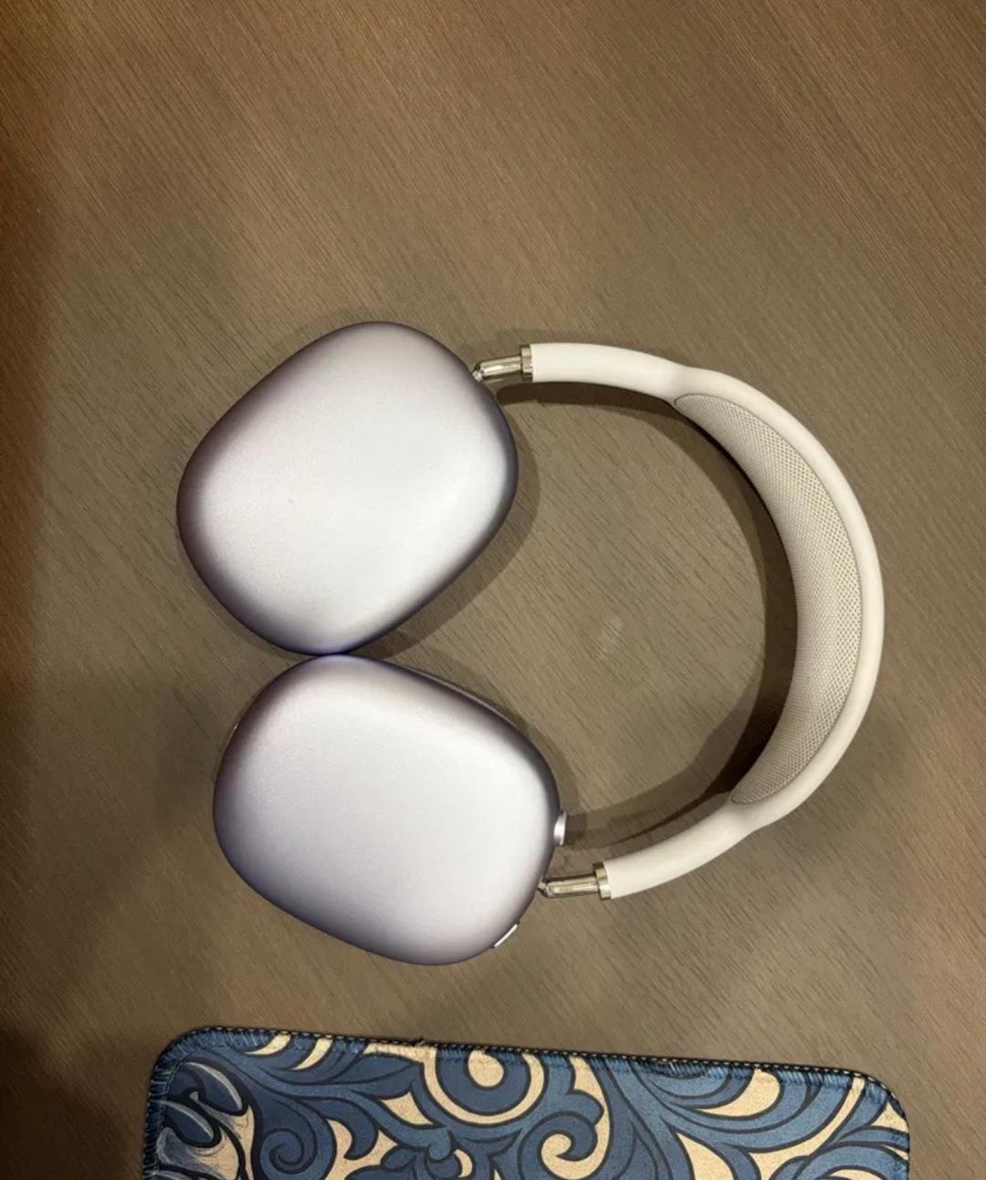 Apple AirPods Max purple — фото 2