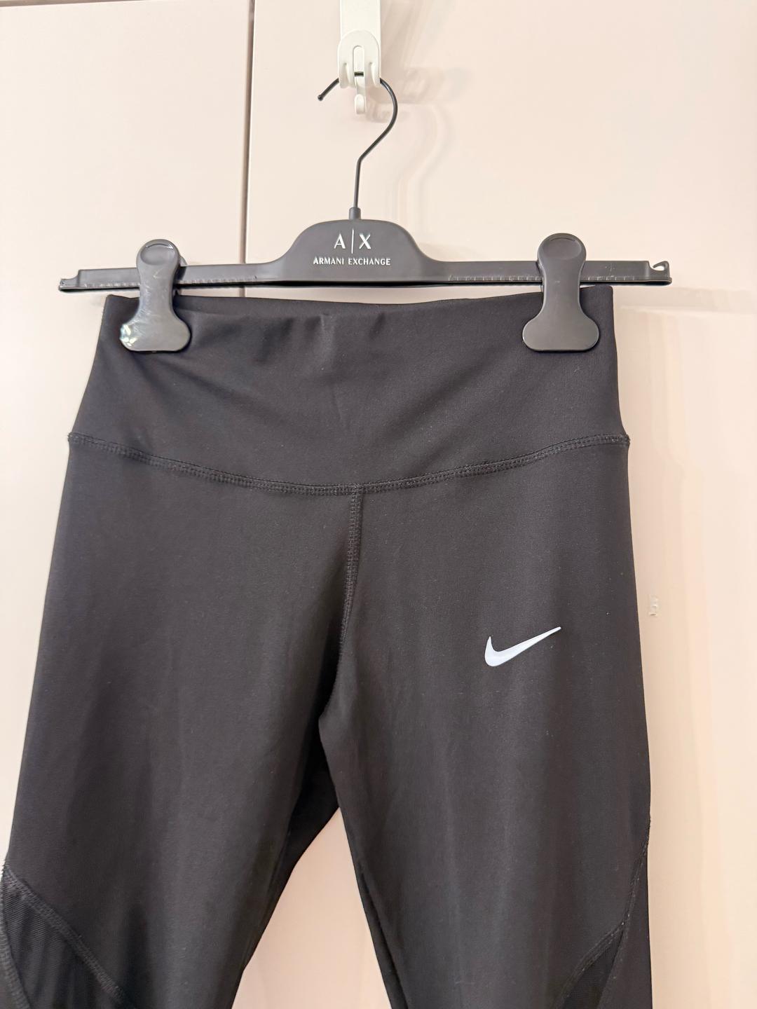 Спортивные леггинсы Nike — фото 2