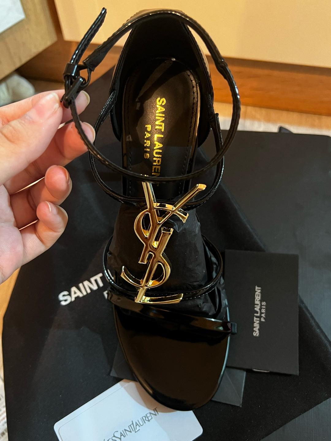 Yves Saint Laurent Туфли Yves Saint Laurent — фото 2