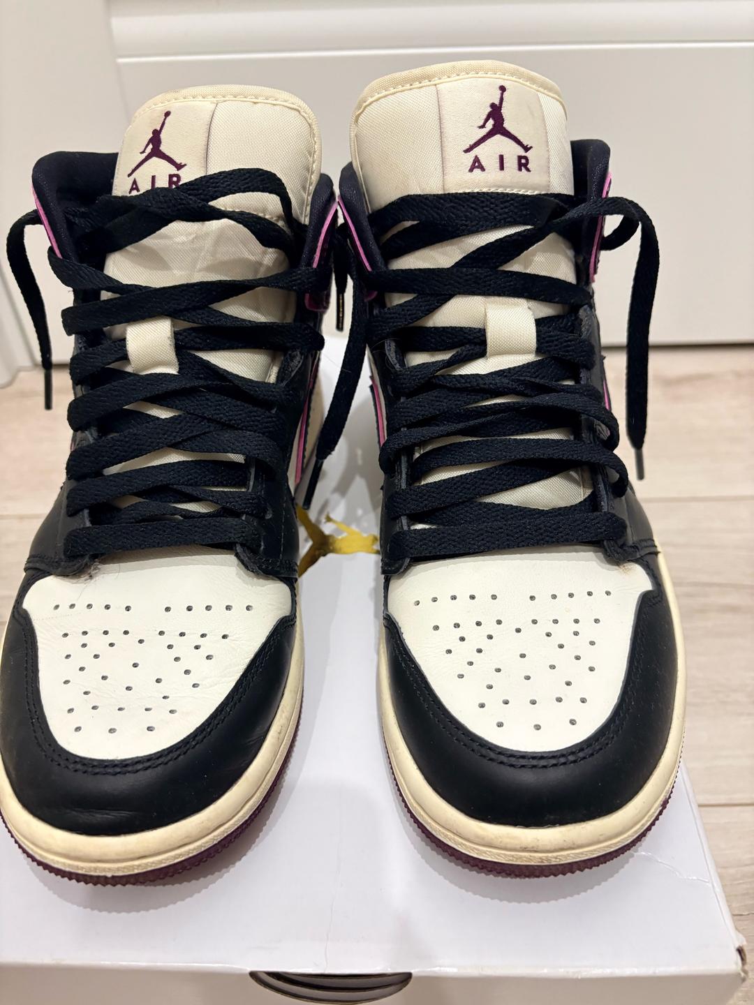 Jordan Nike Air Jordan 1 Mid SE Bordeaux, 37.5 — фото 2
