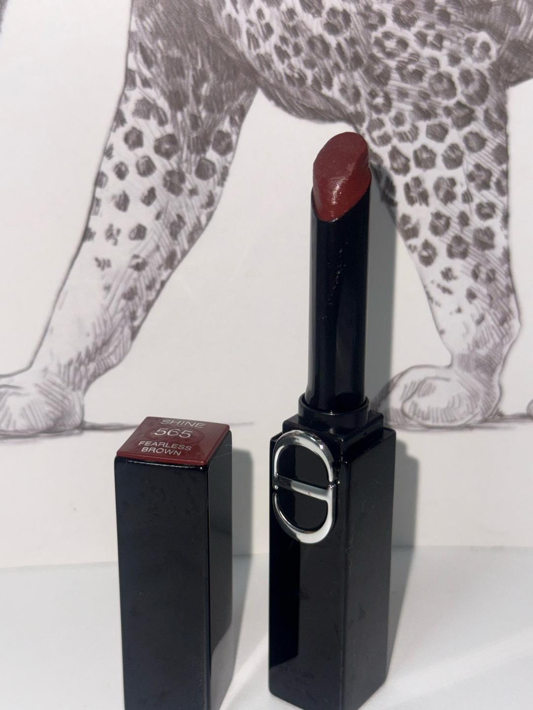 Dior Помада Dior Addict Shine 565 Fearless Brown — фото 2