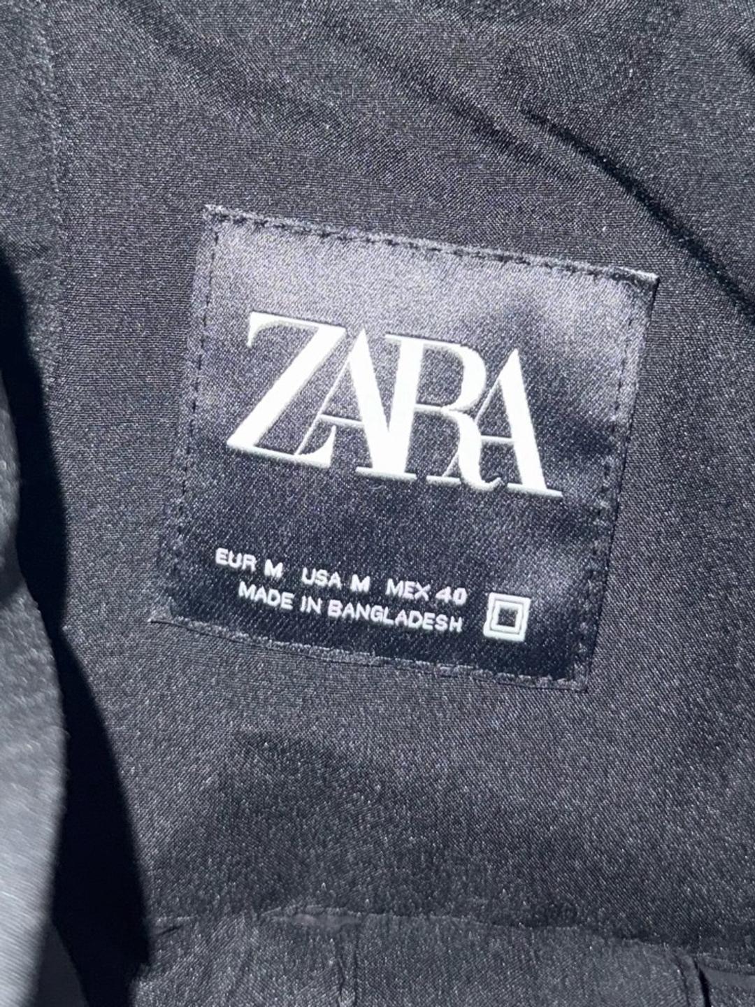 Zara Тёплая утеплённая жилетка/безрукавка с капюшоном — фото 2