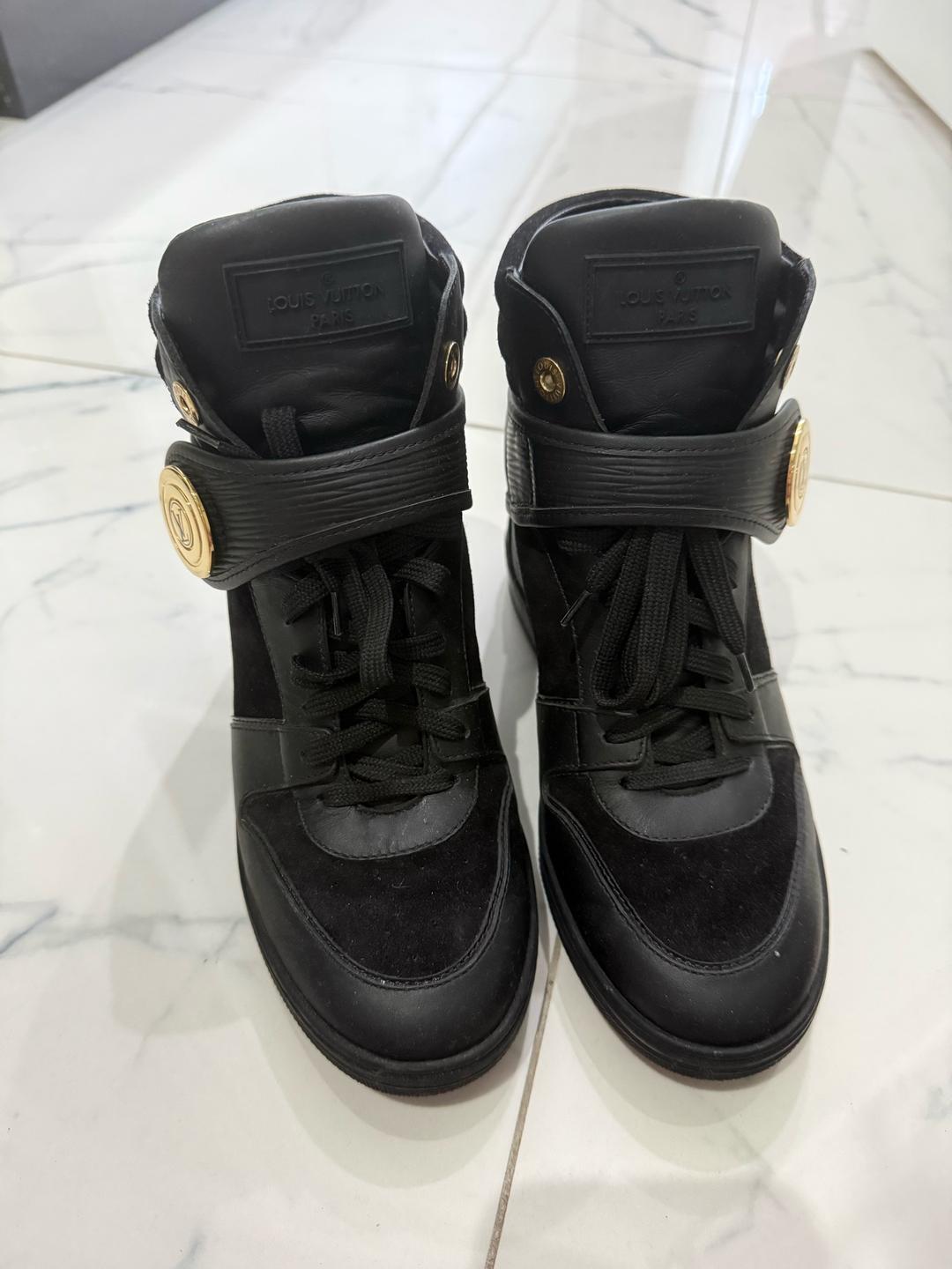 Louis Vuitton Кроссовки Louis Vuitton оригинал — фото 2