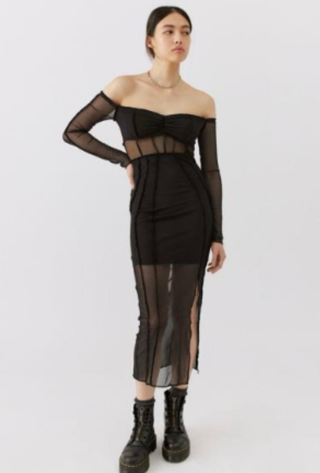 Urban Outfitters Платье эстетикеCyber Goth, Y2K Grunge, Whimsigoth с прозрачными вставками U.O. — фото 2