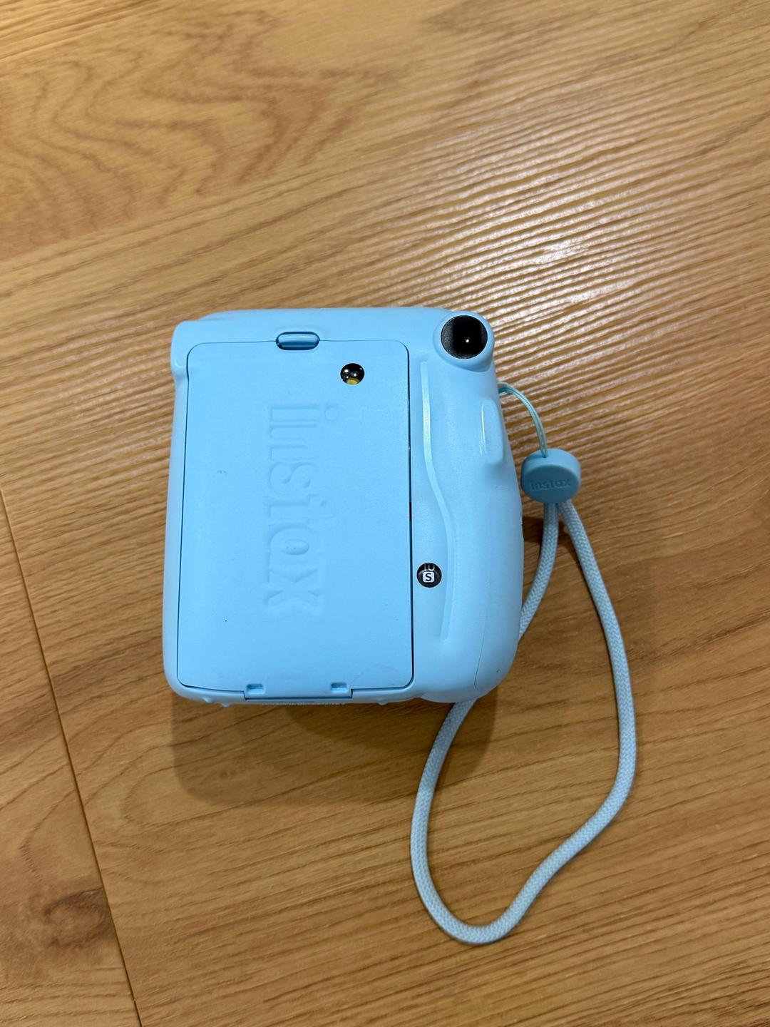 Fujifilm Фотоаппарат Fujifilm Instax mini 11 — фото 2