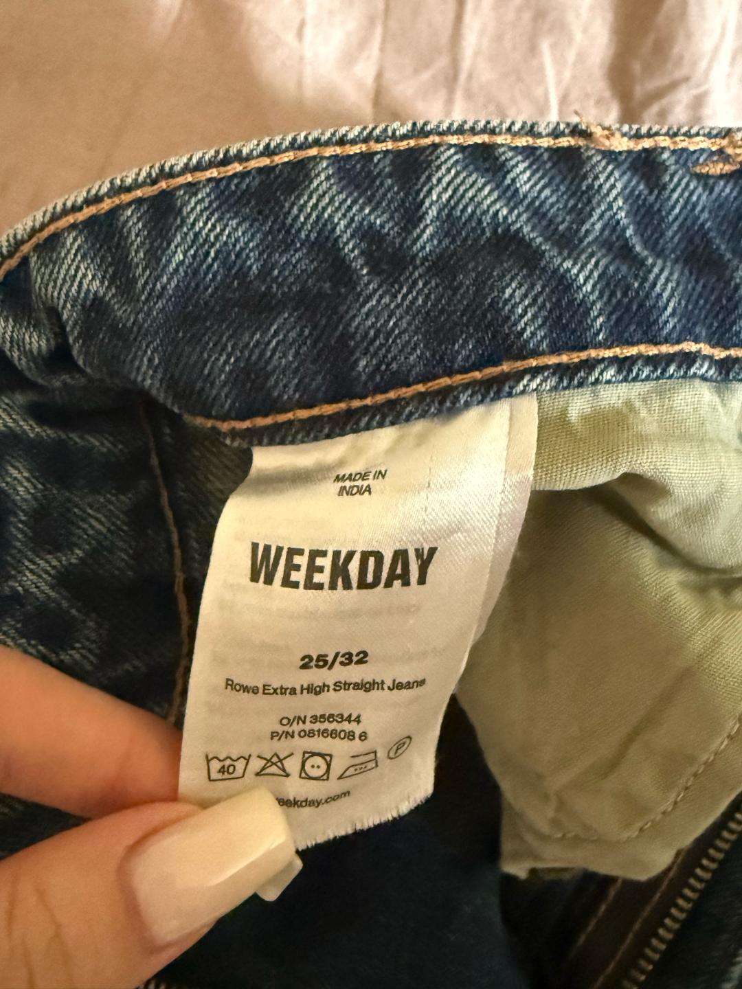 WEEKDAY Джинсы WEEKDAY Rowe Extra High Straight — фото 2