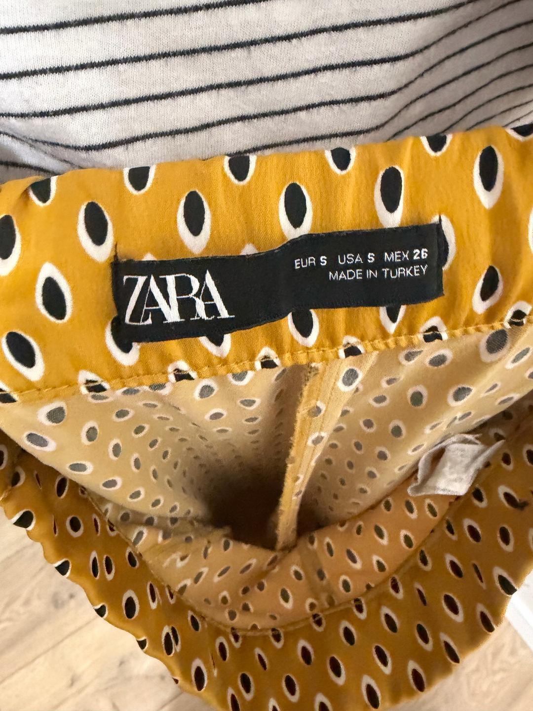 Zara Желтые брюки Zara — фото 2