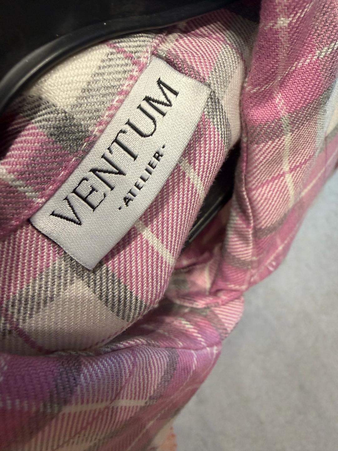 Ventum Рубашка в клетку Ventum. Made in KZ. На размер от S до L, думаю. — фото 2