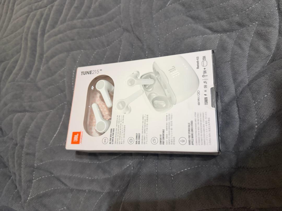 JBL Наушники JBL TUNE 215 TWS — фото 2