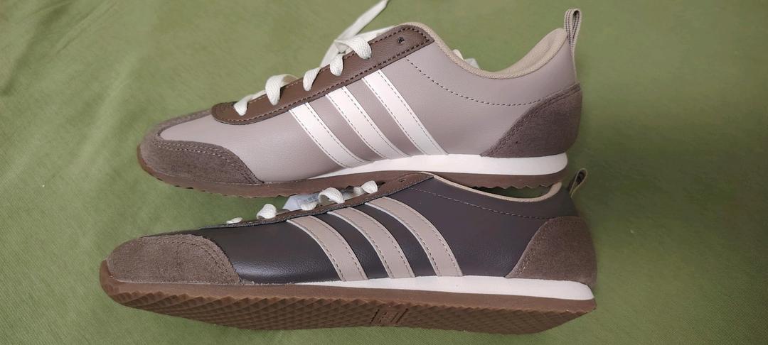 Adidas Кроссовки — фото 2