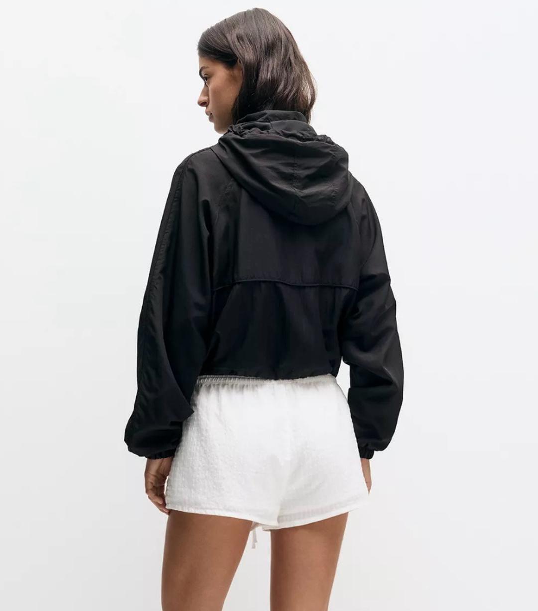 Pull & Bear Легкая куртка Pull&Bear, новая с этикеткой, размер М — фото 2