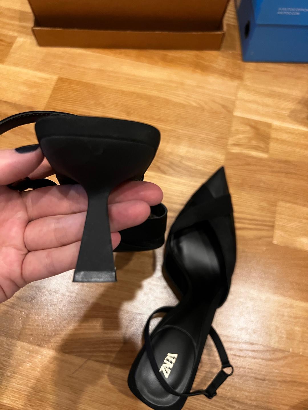 Zara Туфли ZARA с острым носом и сеткой — фото 2
