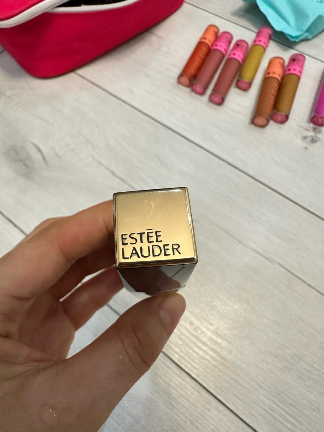 Estée Lauder Жидкая матовая помада Estée Lauder Pure Color Envy 101 Naked Ambition — фото 2
