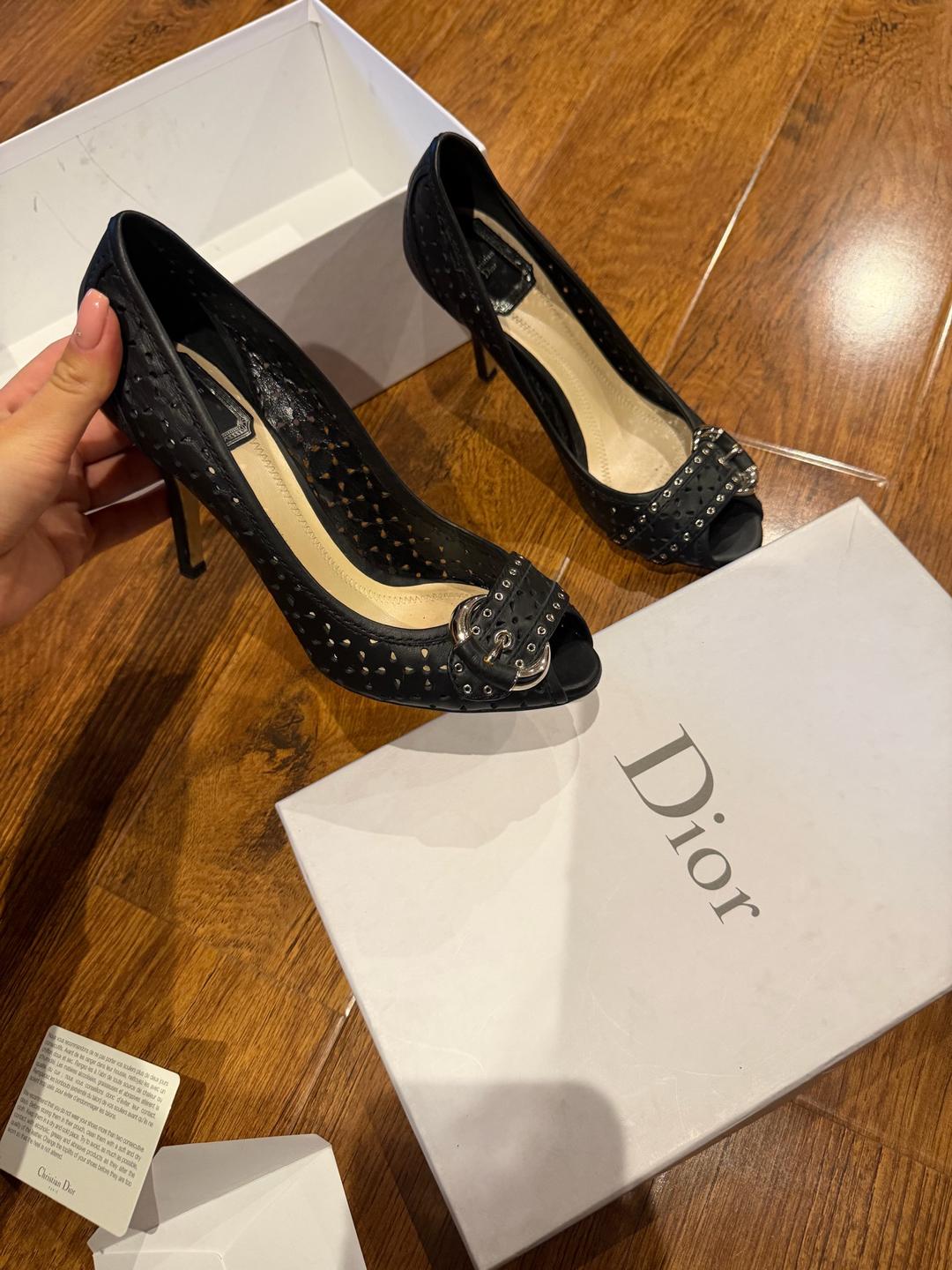 Dior Christian Dior оригинальные туфли с перфорацией и пряжкой — фото 2