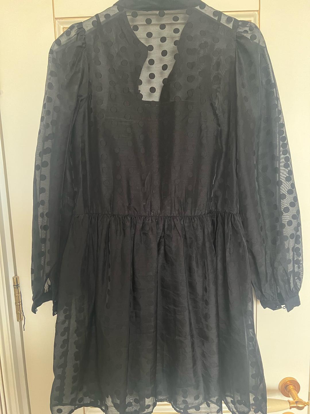 H&M Продам платье Hm — фото 2