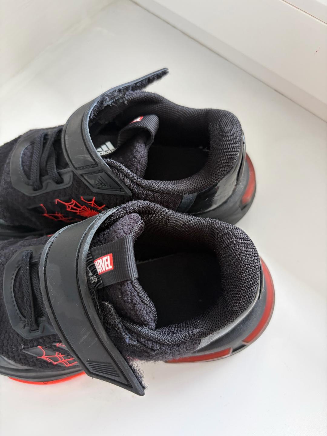 Adidas Кроссовки для мальчика Adidas — фото 2
