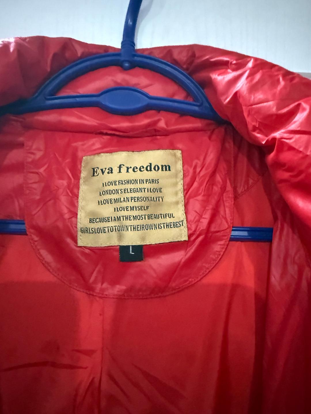 Eva Freedom Пуховик новый ! — фото 2