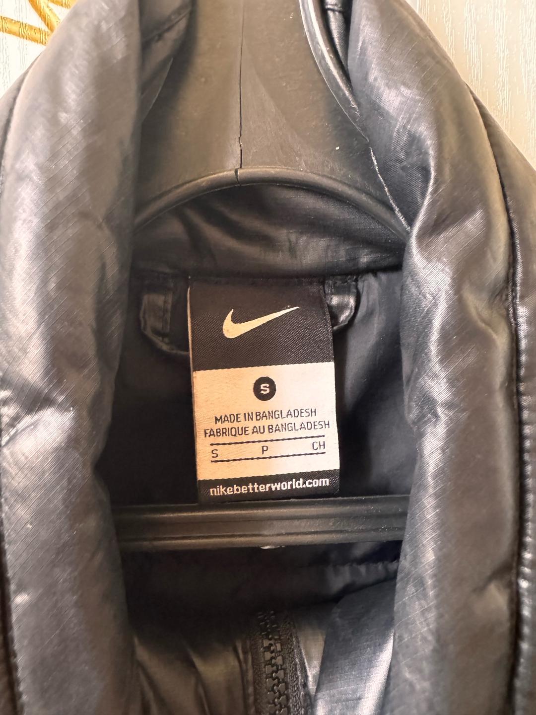 Nike Куртка демисезонная — фото 2