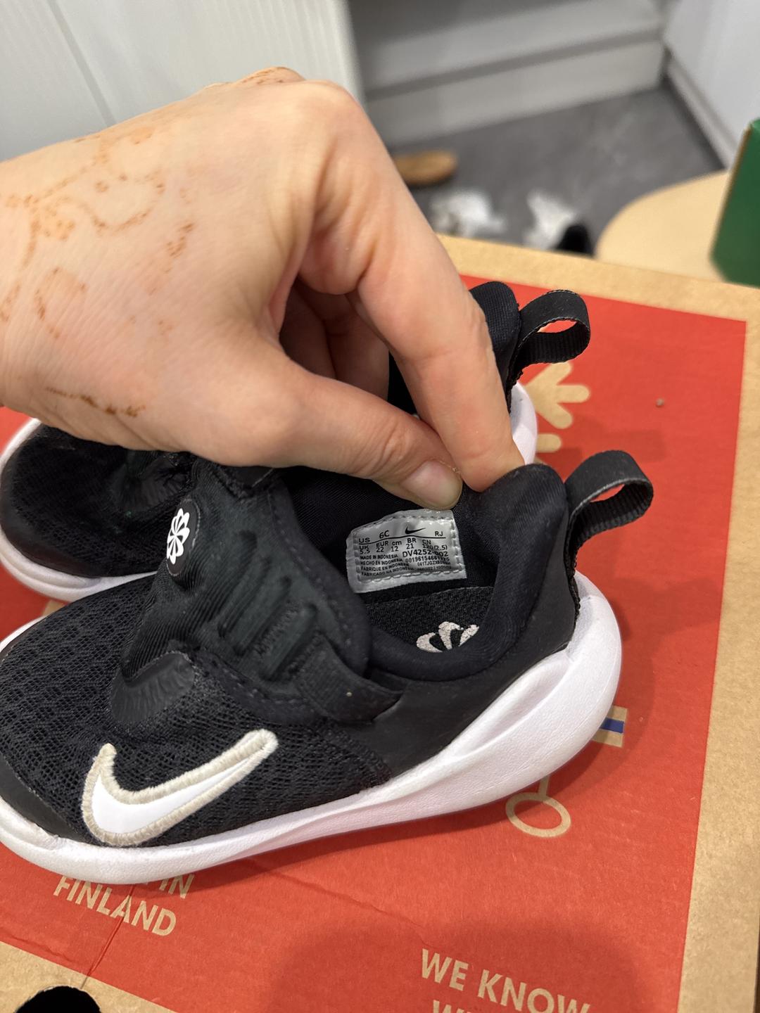 Nike Детские кроссовки Nike — фото 2