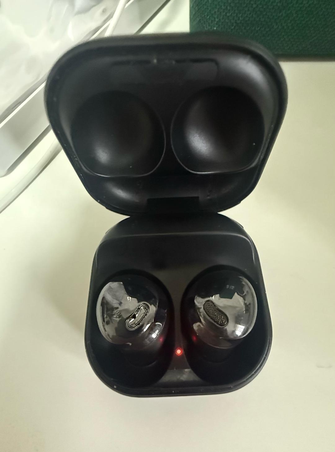 Samsung Наушники Samsung Galaxy Buds Pro — фото 2