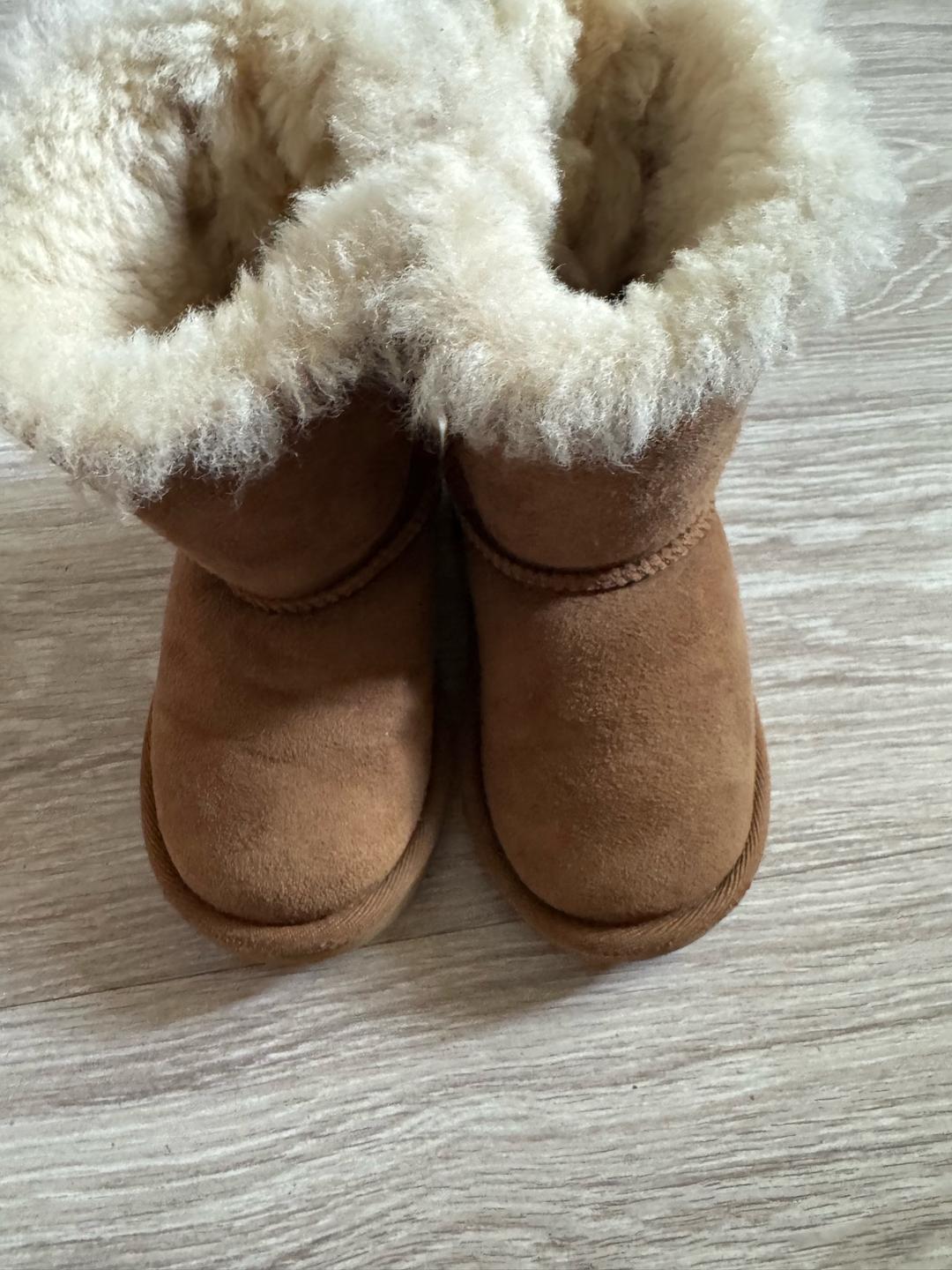 UGG Детские угги UGG оригинал — фото 2