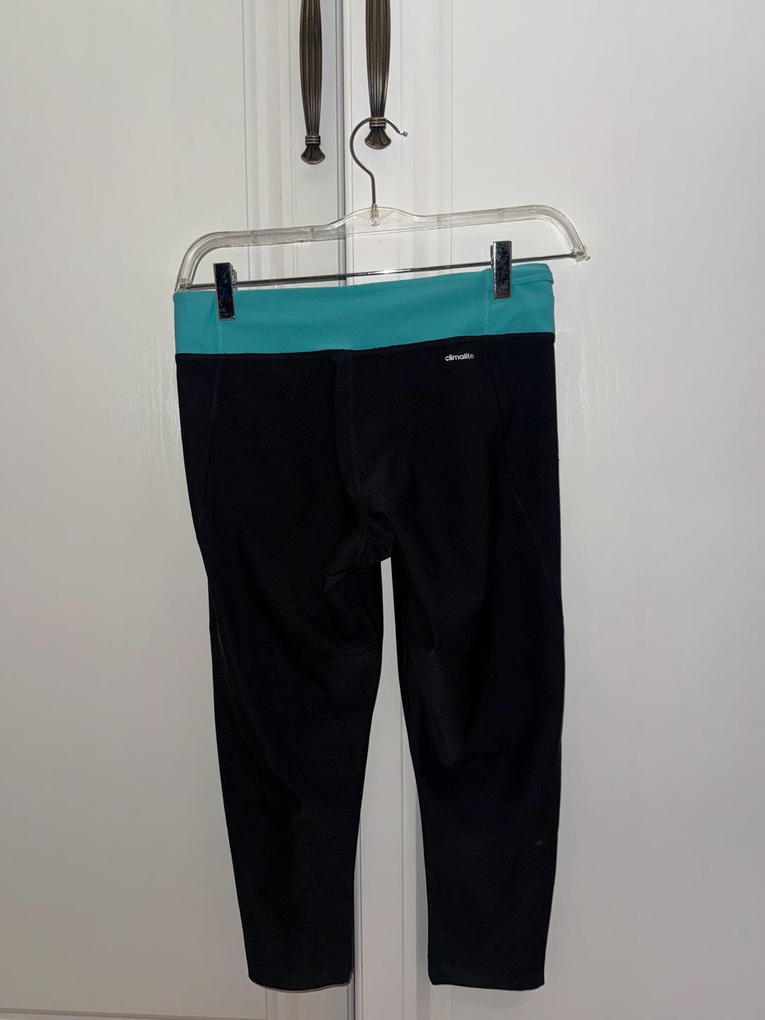 Adidas Adidas climalite черные капри — фото 2