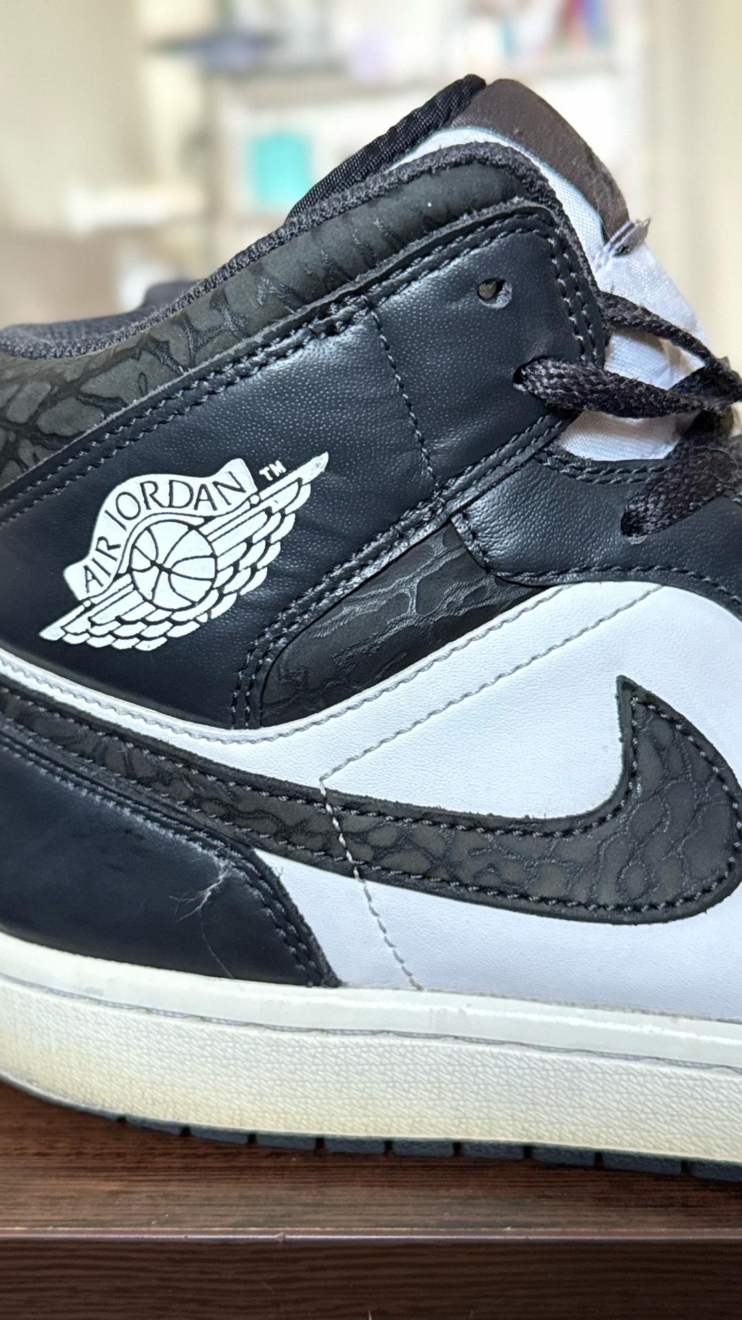 Nike Кроссовки Nike Air Jordan черно белые — фото 2