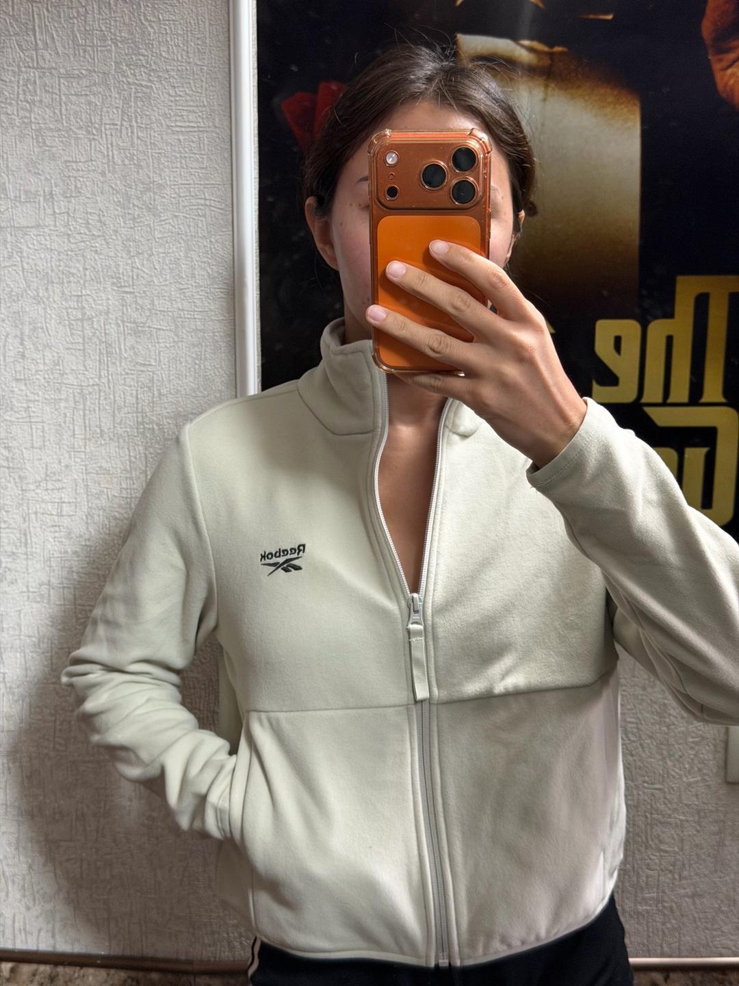 Reebok (XS,M) Свитшот Reebok — фото 2