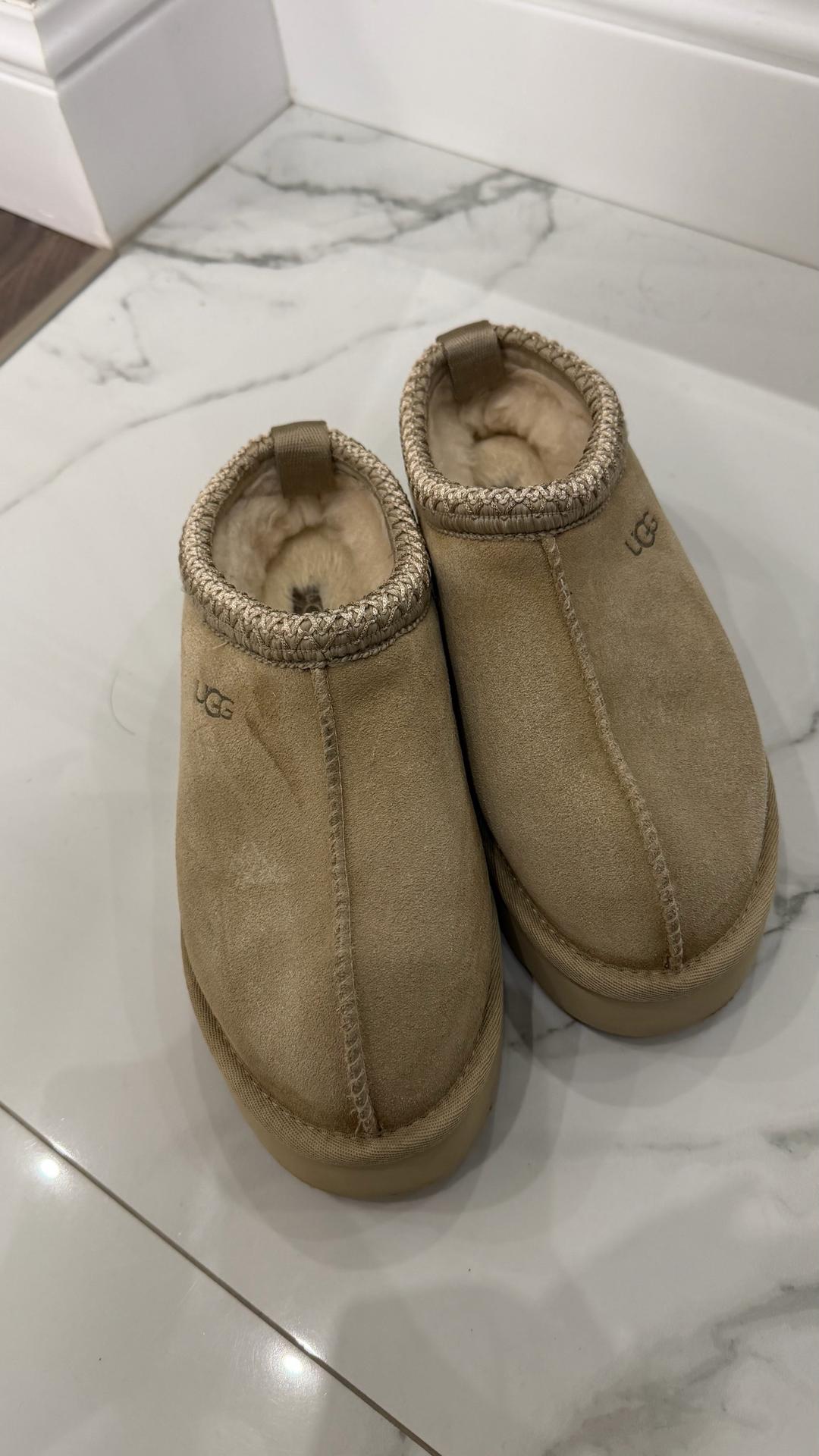 UGG Женские тапочки UGG — фото 2