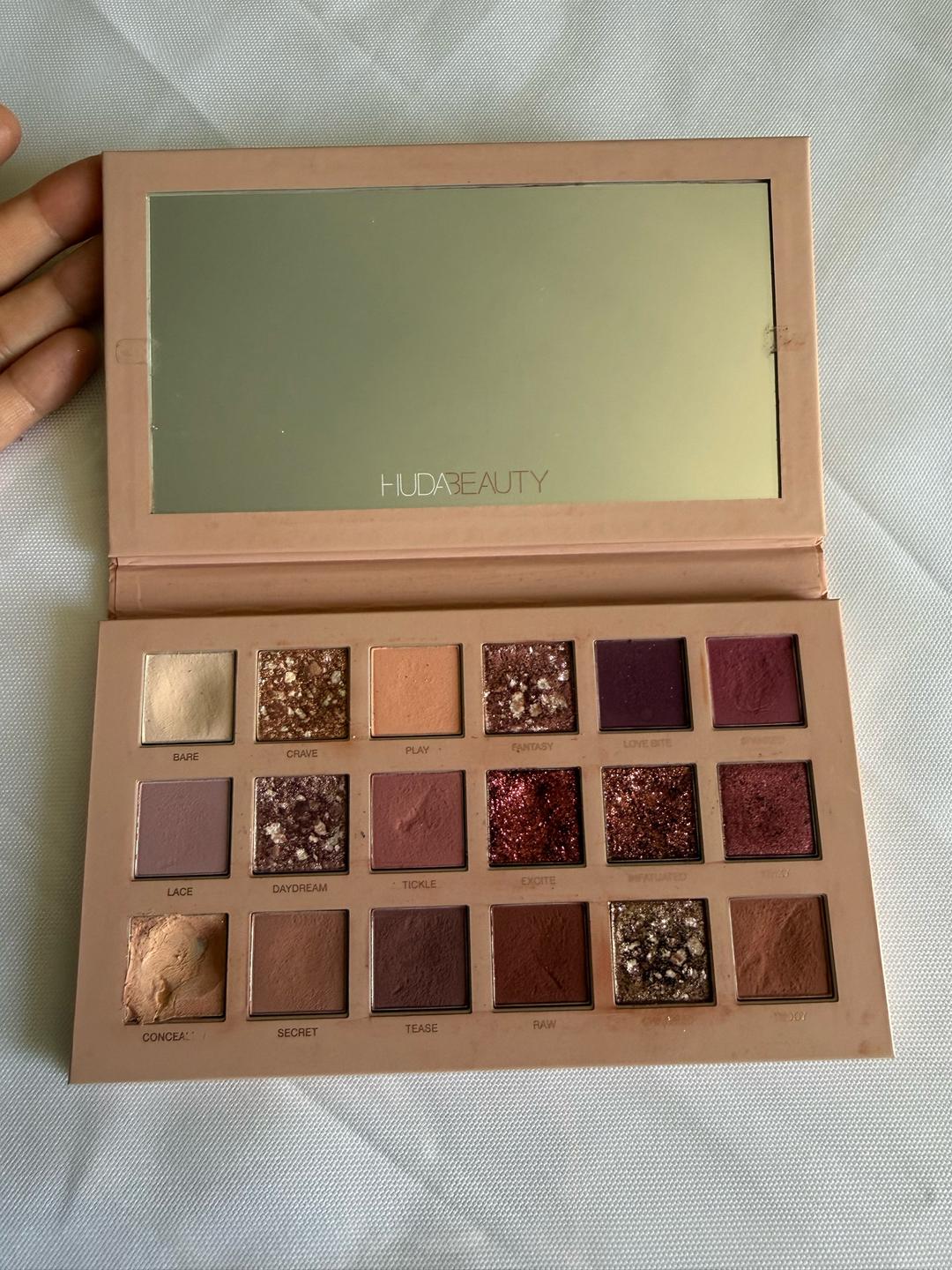 Huda Beauty Huda Beauty The New Nude Eyeshadow Palette — фото 2