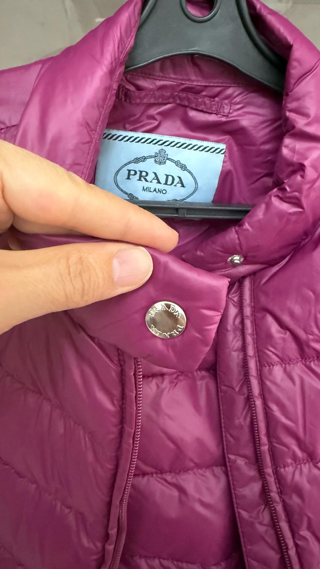 Prada Продам легкий пуховик Prada — фото 2