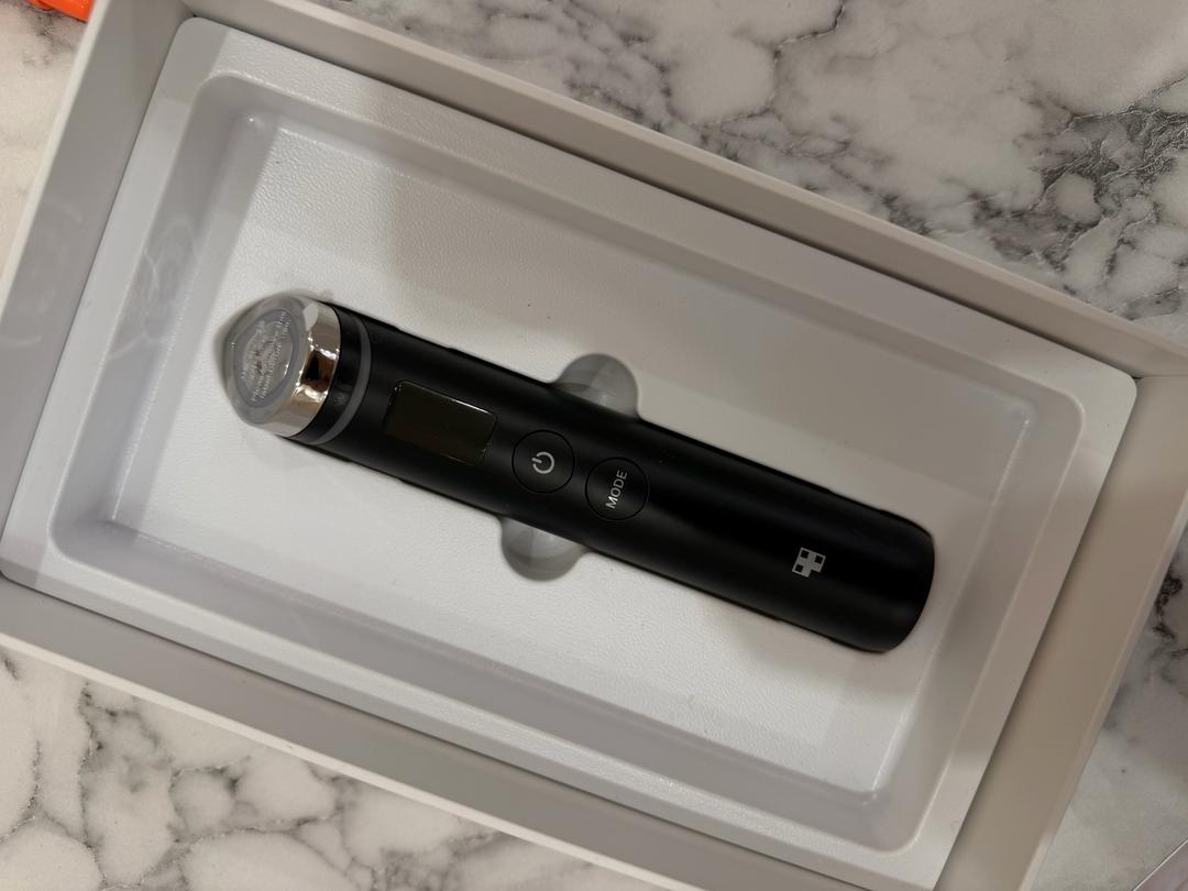 Medicube Массажер для лица Medicube Age-R Booster Pro — фото 2