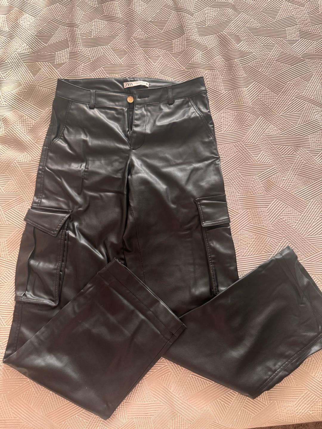 Zara Брюки карго ZARA из экокожи — фото 2