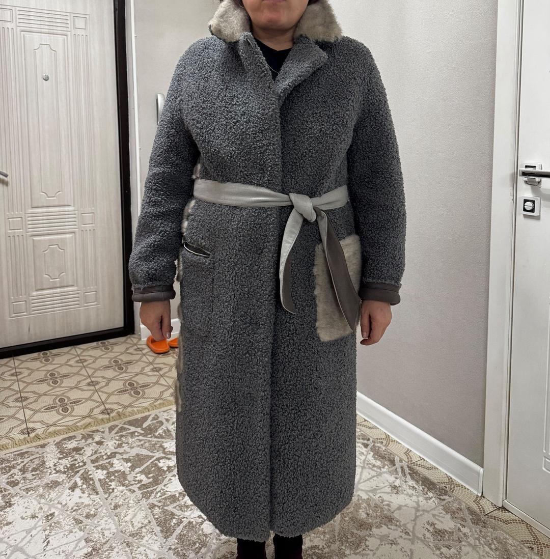 Длинная двухсторонняя дубленка — фото 2
