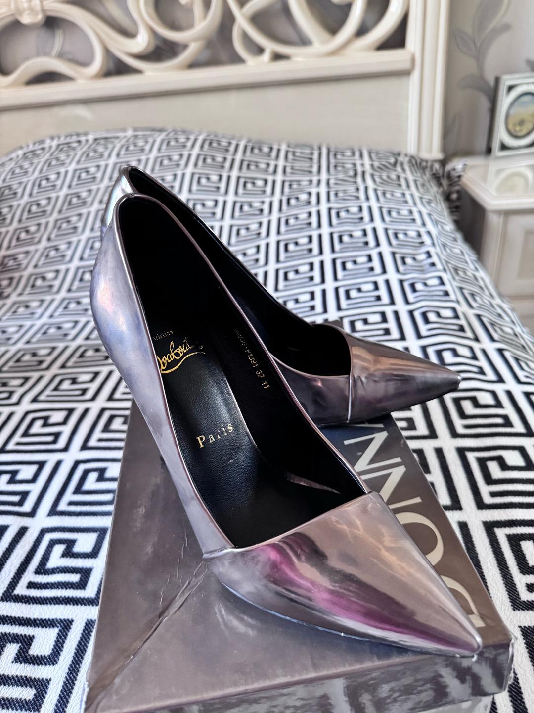 Christian Louboutin Туфли Christian Louboutin — фото 2