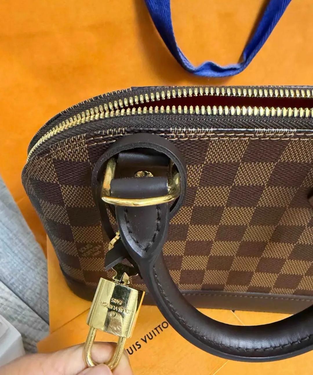 Louis Vuitton Сумкa Louis Vuitton модель Аlma BB — фото 2