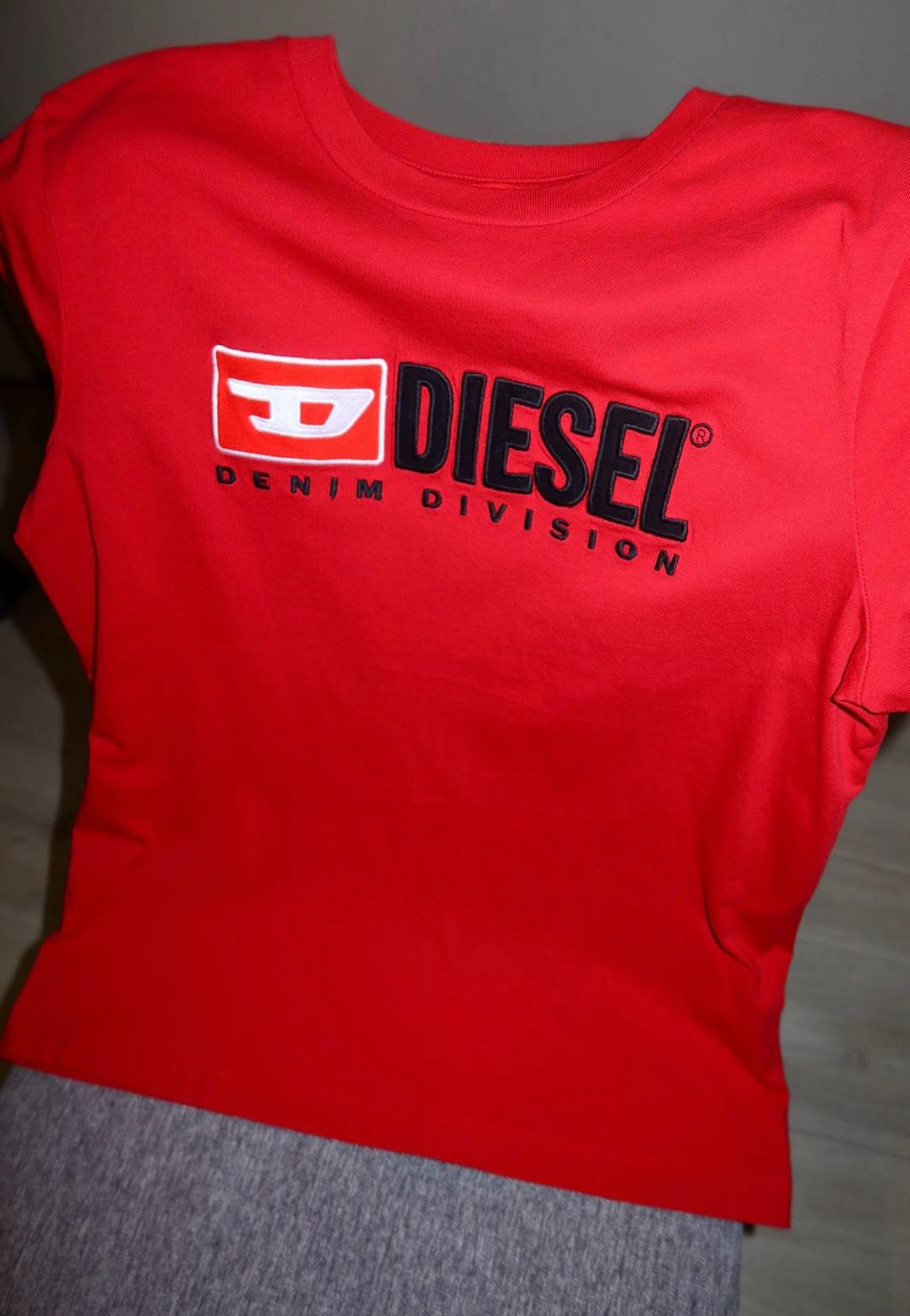 Diesel Футболка Diesel оригинал — фото 2