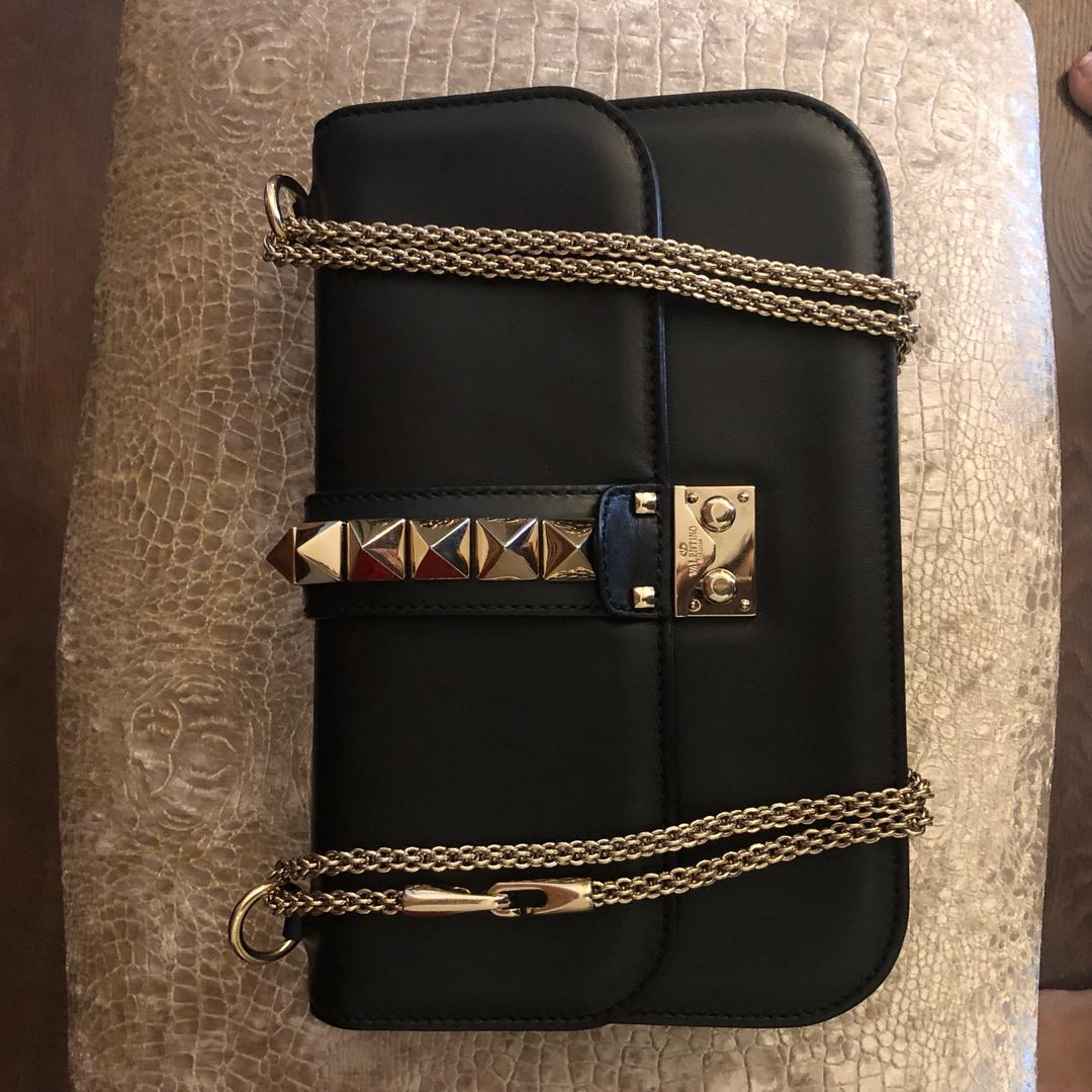 Valentino Черная кожаная сумка Valentino — фото 2