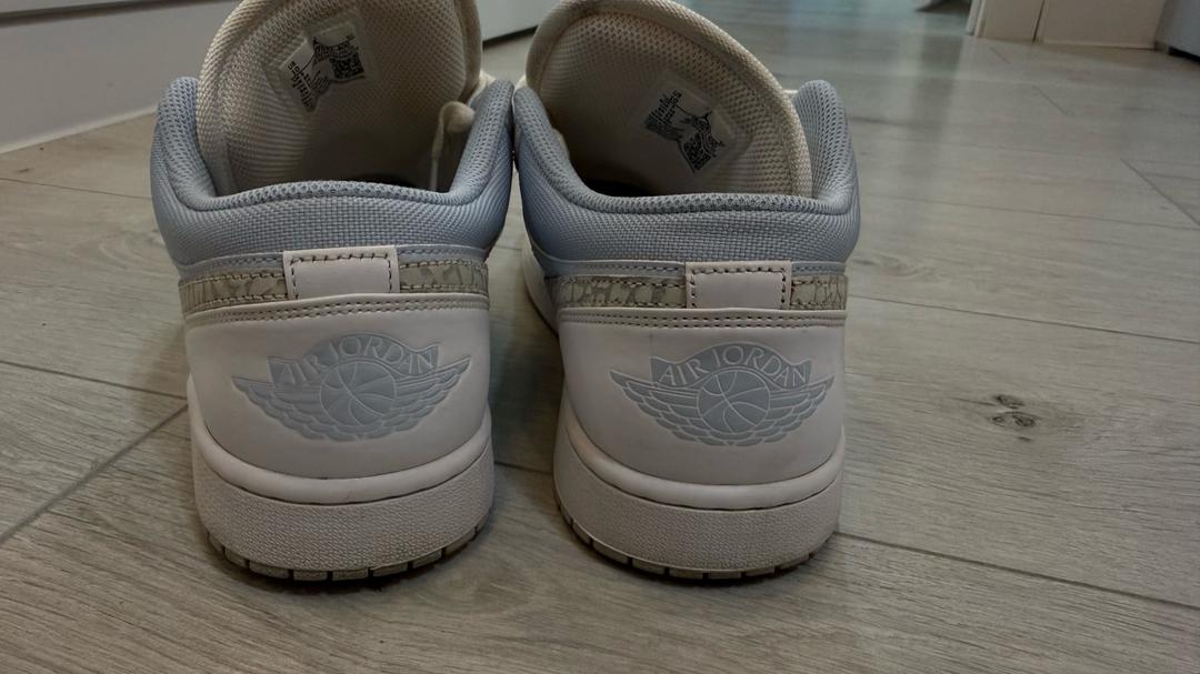 Nike Кроссовки Nike Air Jordan 1 Low PRM “Elephant Print” / “Smoke Grey Elephant” — фото 2