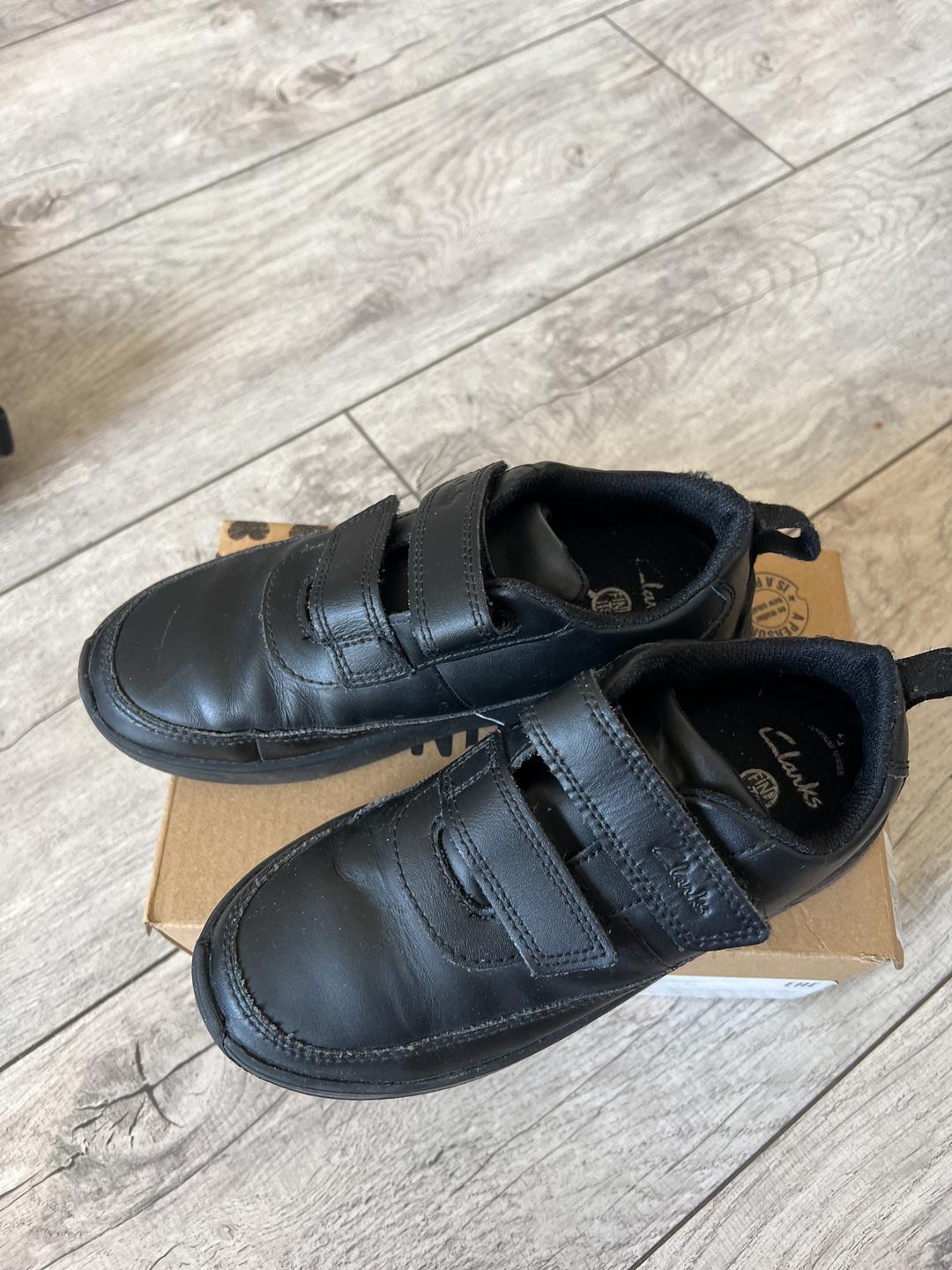 Clarks Ботинки Clarks на липучках — фото 2