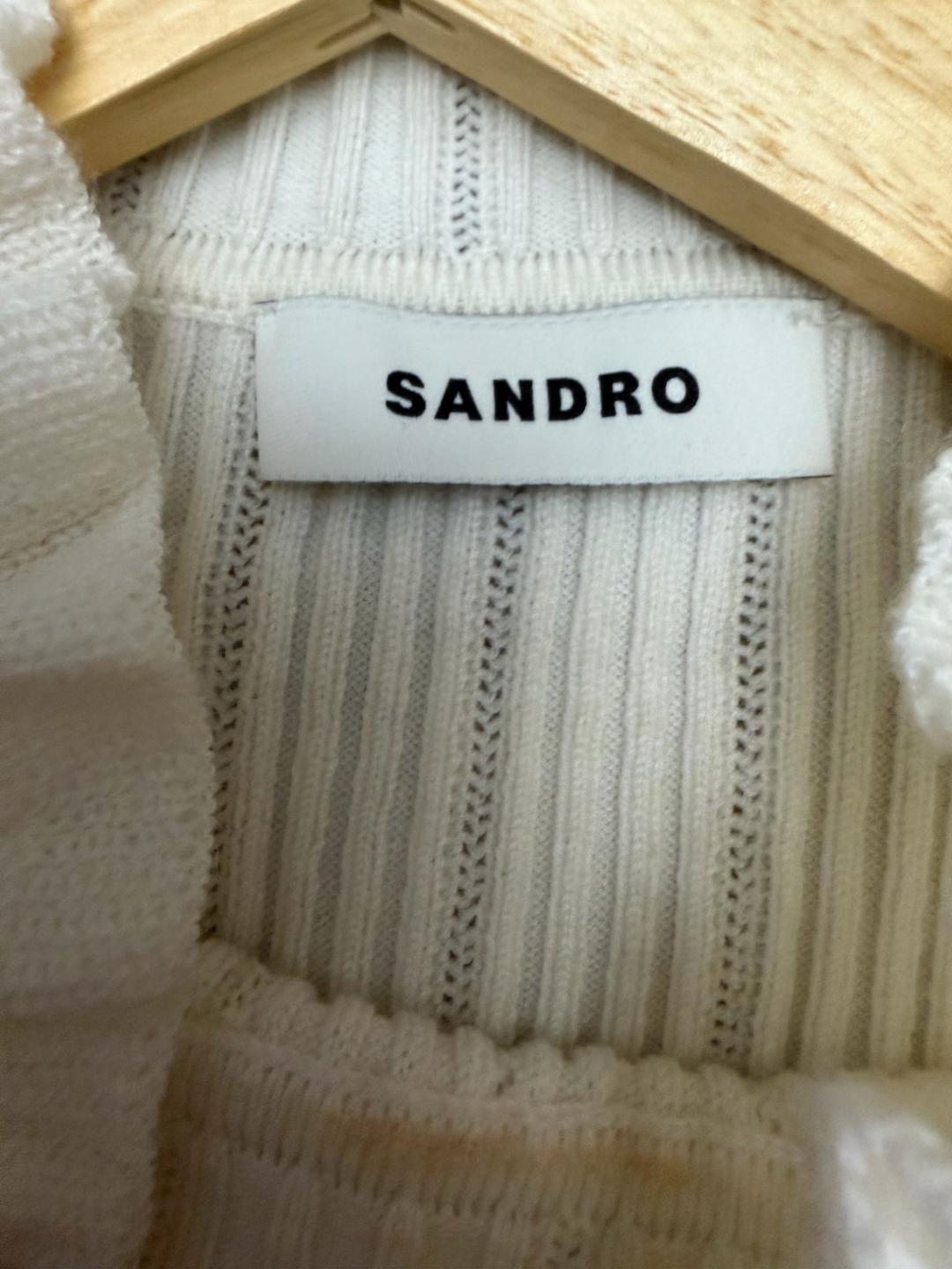 Sandro Свитер SANDRO белый с рюшами на горловине — фото 2