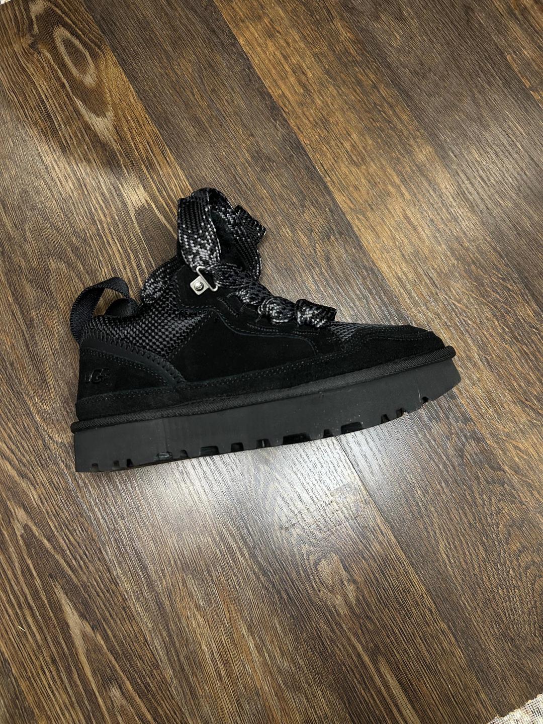 UGG Новые Угги UGG — фото 2