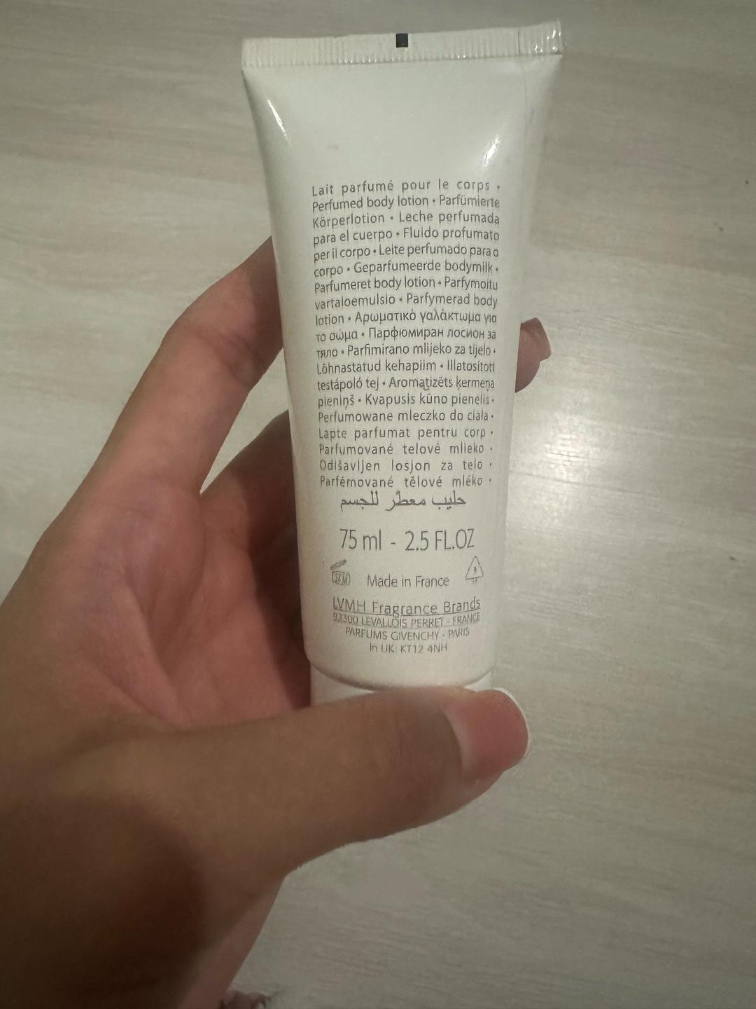 Givenchy Givenchy Very Irrésistible лосьон для тела — фото 2