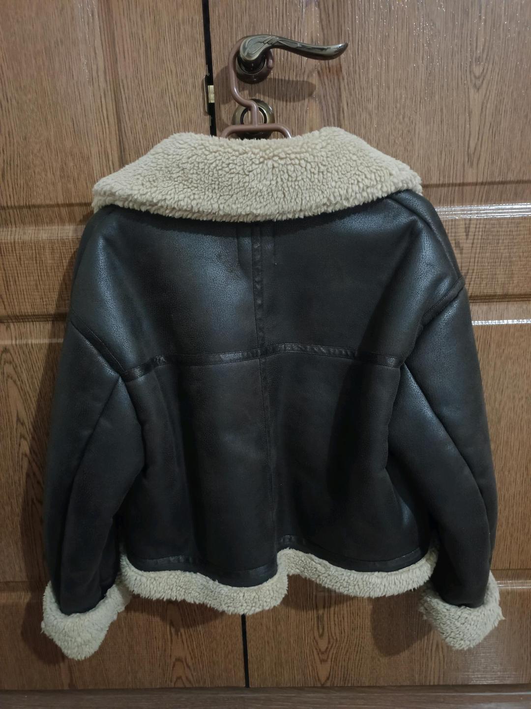 Bershka Дубленка Bershka — фото 2