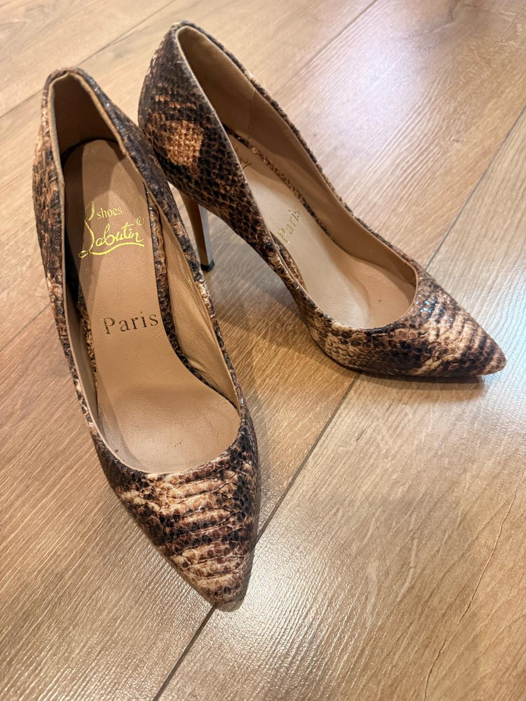 Christian Louboutin Туфли Christian Louboutin — фото 2
