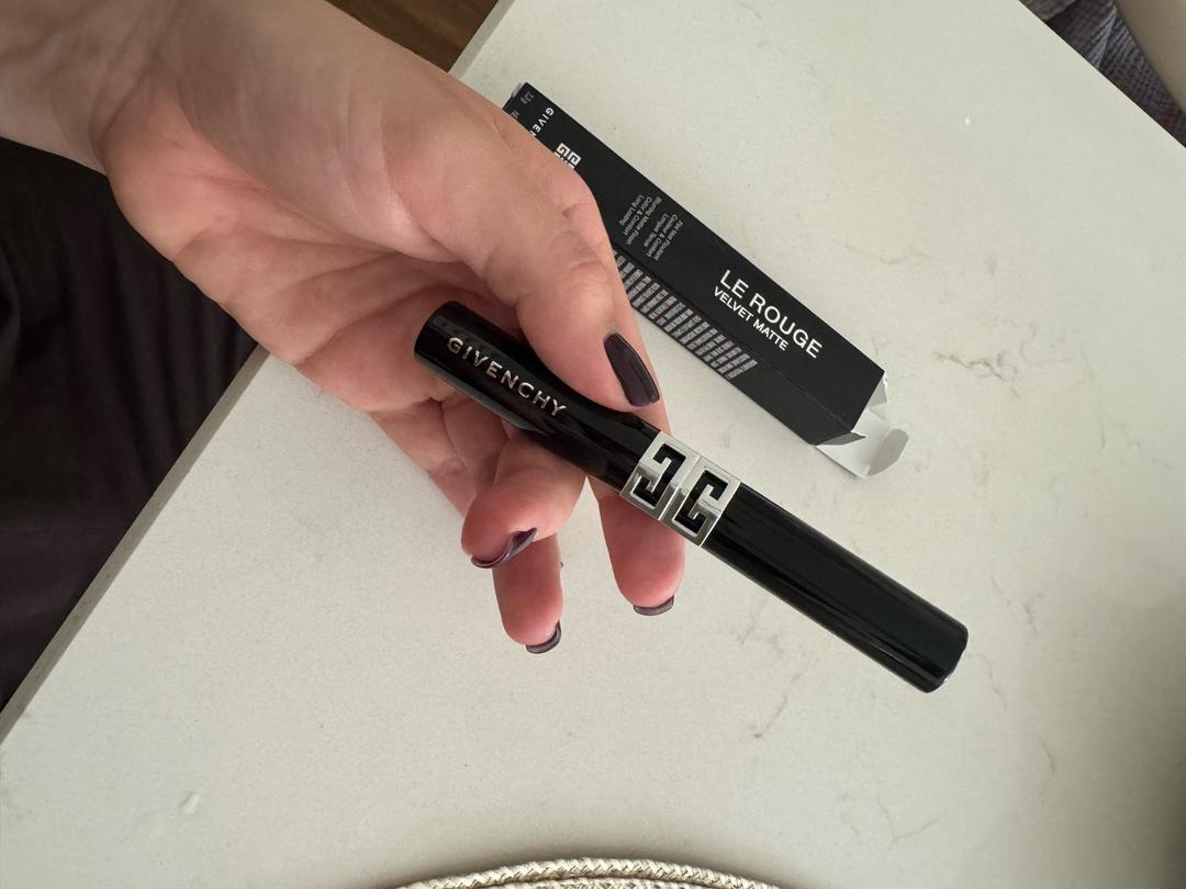 Givenchy Губная помада Givenchy Le Rouge Velvet Matte — фото 2