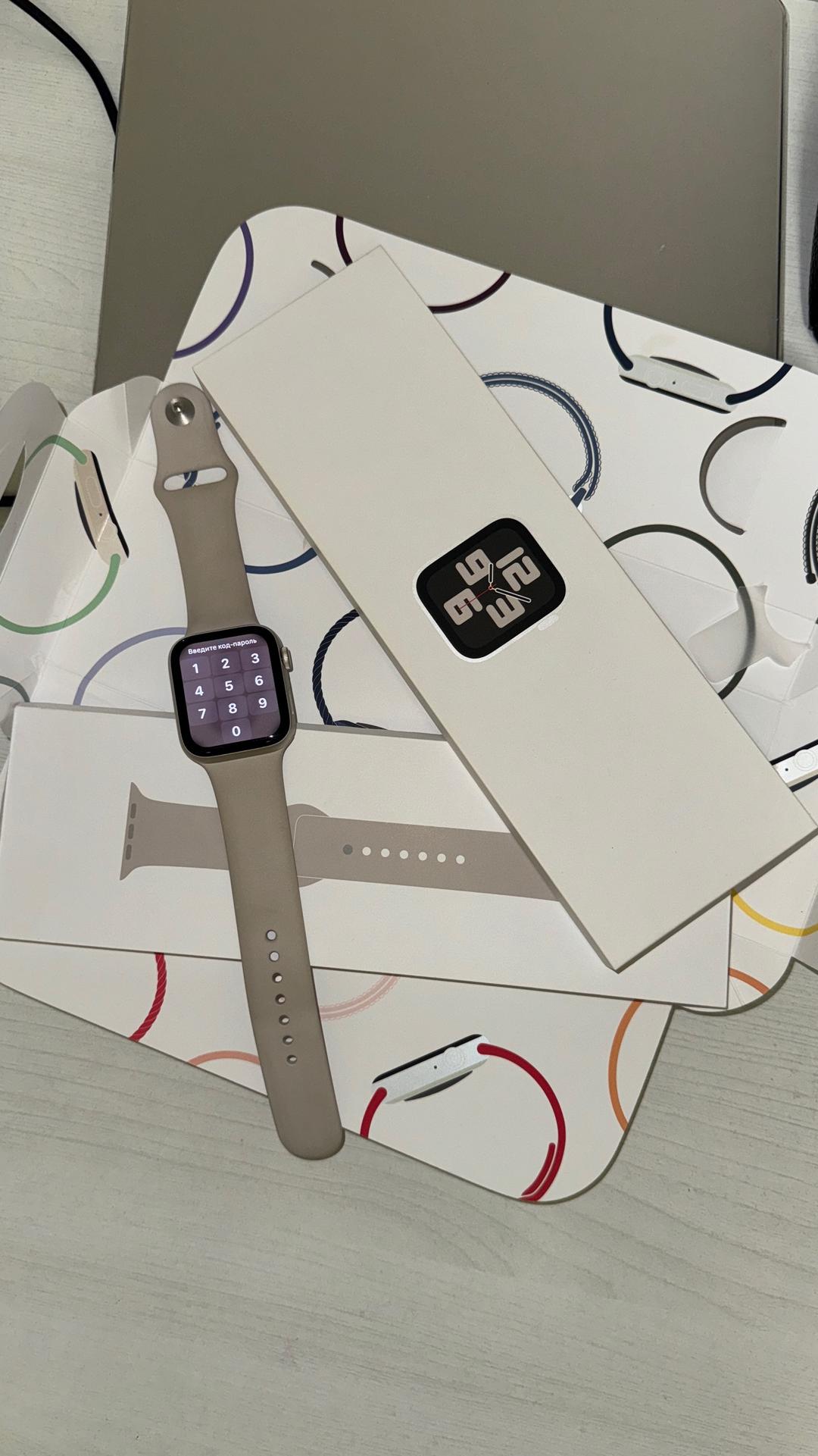 Apple Apple Watch SE 2 Gen 2022, 44 mm — фото 2