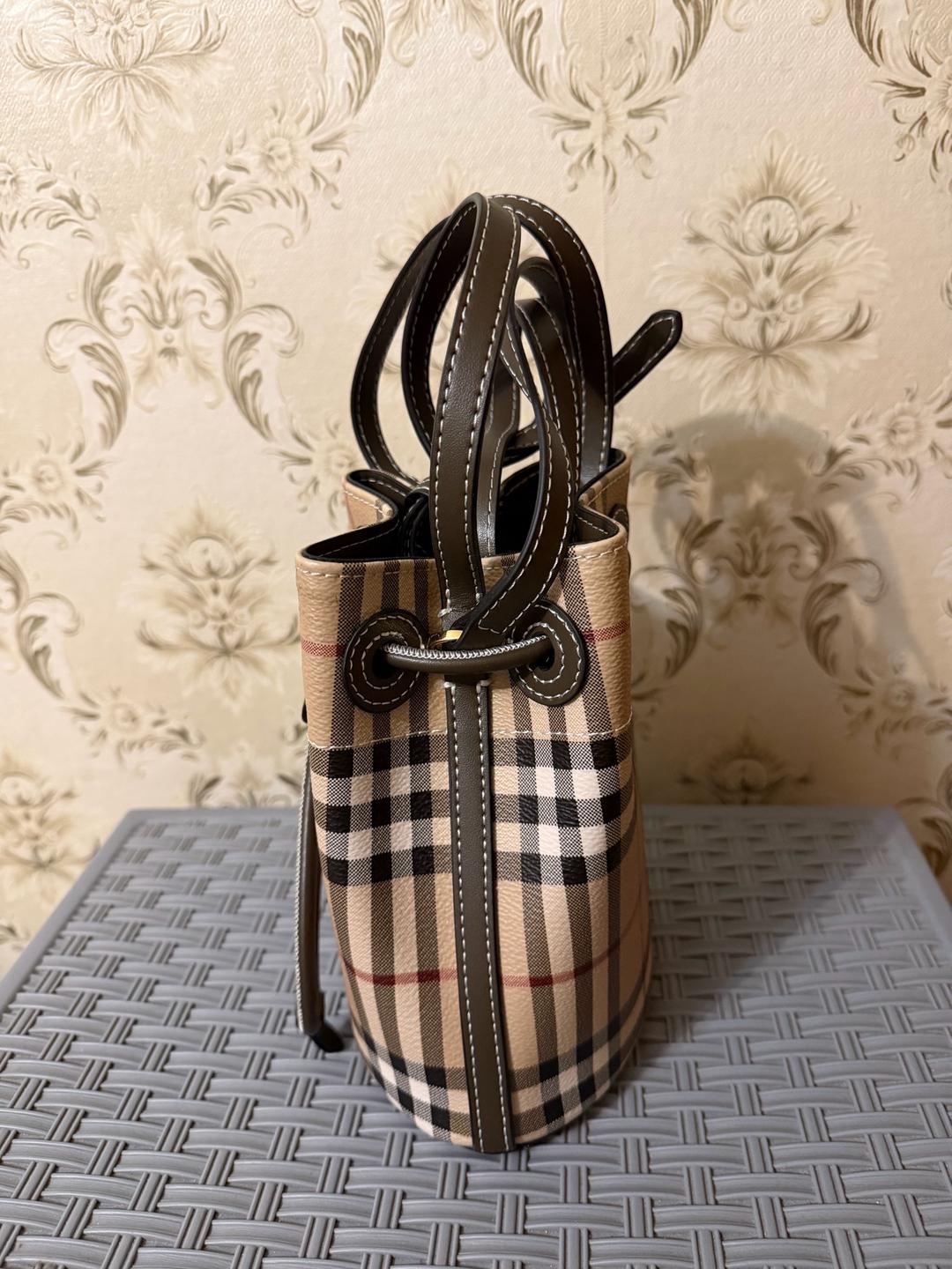 Burberry Сумка — фото 2