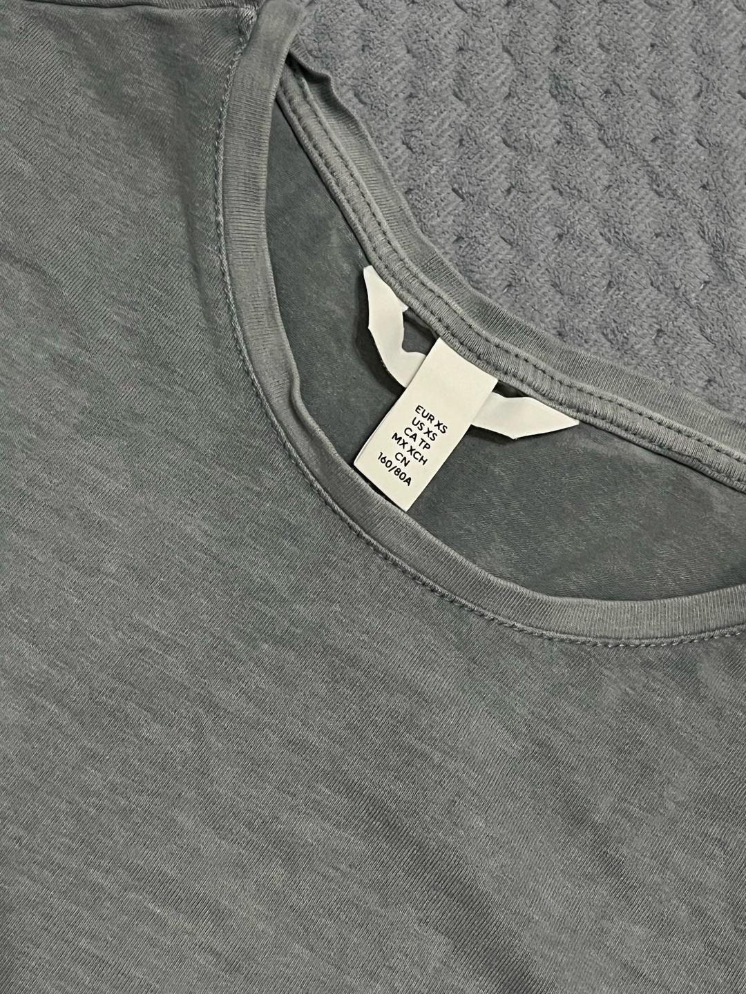 H&M футболка в обтяг — фото 2
