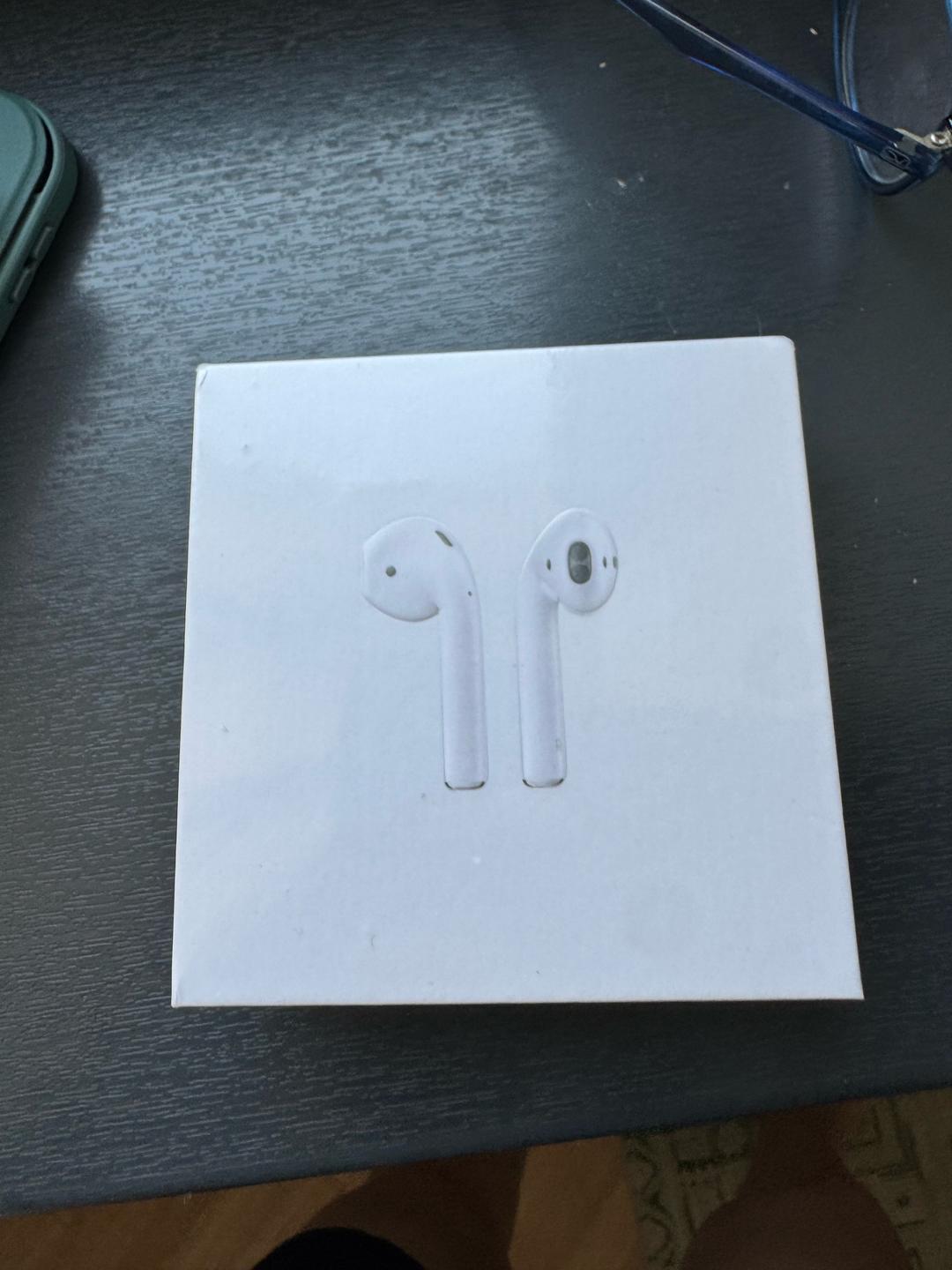 Apple Apple AirPods 2 — фото 2